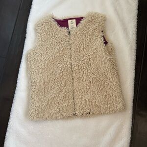 Tucker + Tate Faux Fur Kids Vest Size M (10/12)